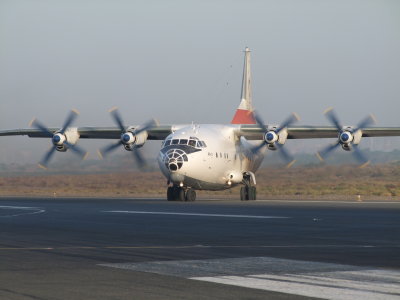 0702 25th October 08 AN12 taxying at Sharjah Airport.jpg