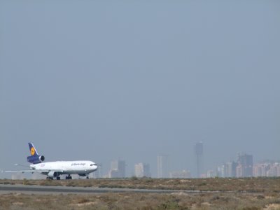 1254 19th November 08 Lufthansa ready for departure at Sharjah Airport.jpg