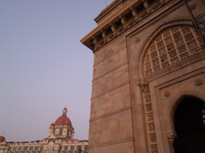 Gateway to India at Dawn.jpg