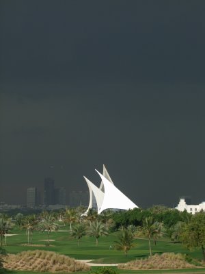 Here comes the rain Dubai.jpg