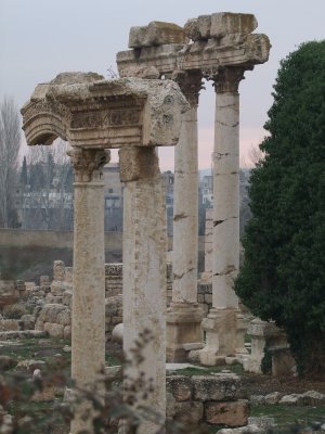 Roman Ruins Baalbeck Lebanon 5.jpg