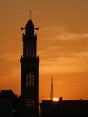 Mirdif Mosque and Burj Dubai.jpg