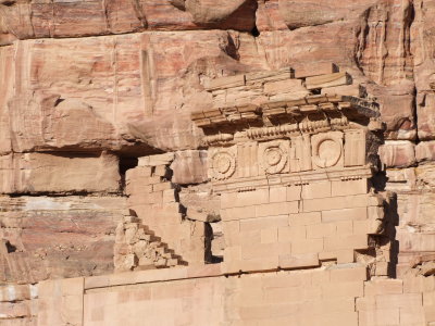 Qasr Al-Bint Stonework Petra Jordan.jpg