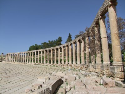 Oval Plaza 1 Jerash Jordan.jpg