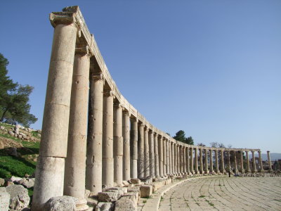 Oval Plaza 4 Jerash Jordan.jpg