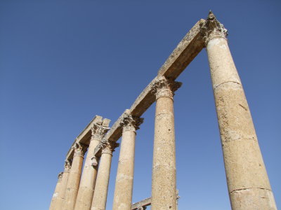 The Cardo Colonnaded Street 2 Jerash Jordan.jpg