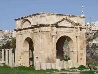 North Tetrapylon 2 Jerash Jordan.jpg