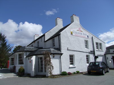 Cluanie Inn