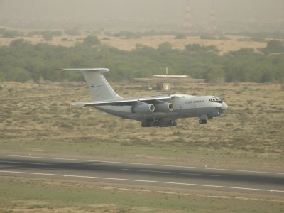 0853 26th February 08 Click Airways IL76 departing Sharjah.JPG