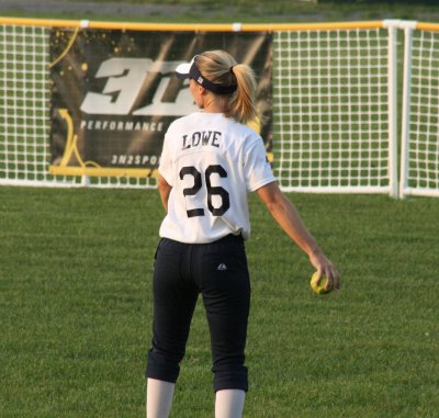 Lowe 319 1.JPG