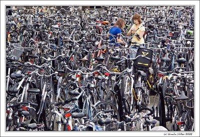 Parking-lot... or where is my bike???