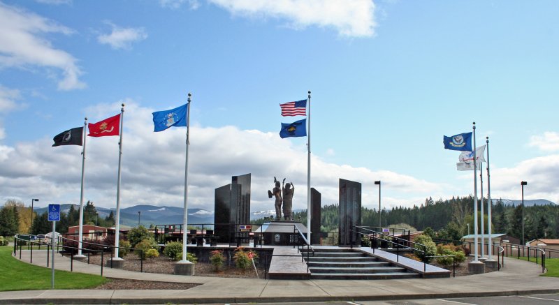 Grand Ronde Veterans Memorial
