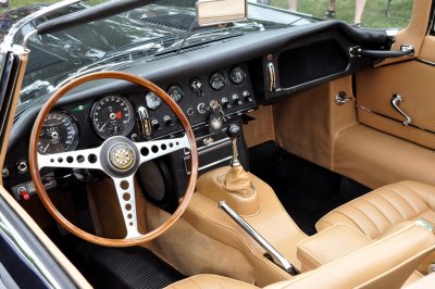 Jaguar E Type / interior