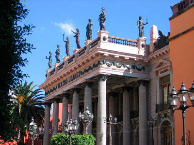 Front of Teatro Juarez