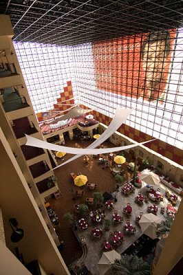 Atrium, Hotel Pueblo Amigo, Tijuana
