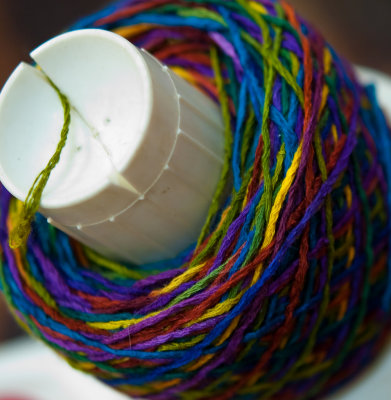Weaving colors