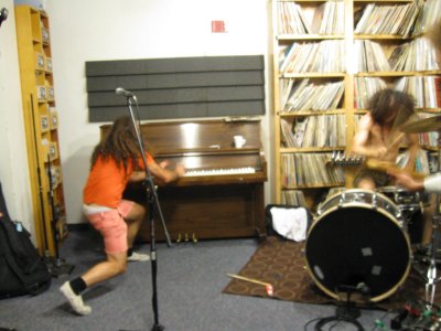 Monotonix live on KXLU