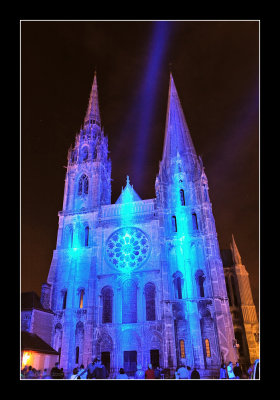 Cathedrale de Chartres illumine 2009 (EPO_9097)