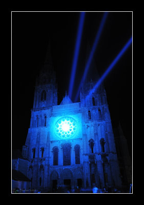 Cathedrale de Chartres illumine 2009 (EPO_9095)