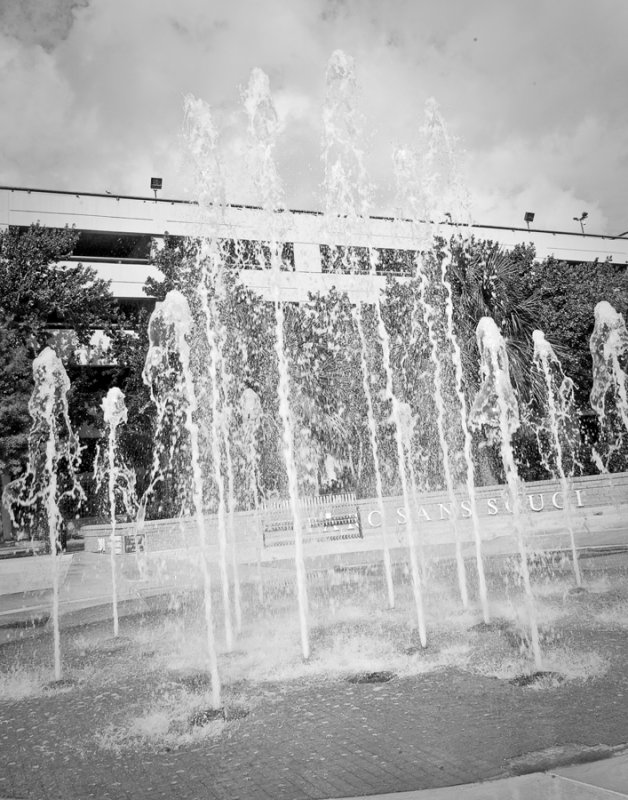 Downtwn091909_85.jpg