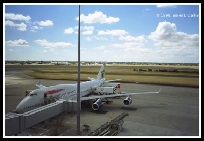 British Airways 747-400 with Japanese Themed Tail Art
