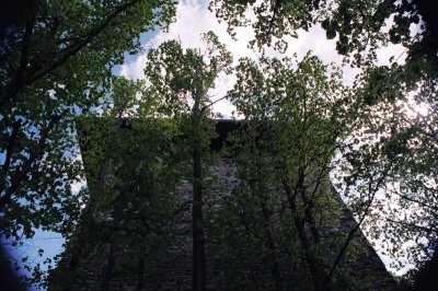 Rejt�zk�d� torony - Hiding tower