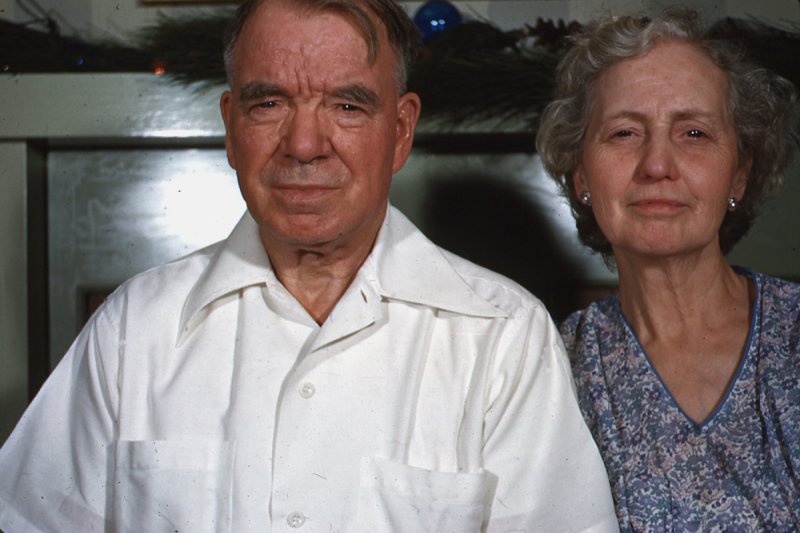 GRANDMA AND GRANDPA DUNN.jpg