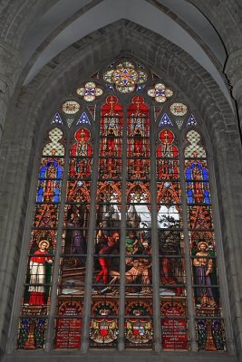 Window cathedral okno katedrale_MG_2603-1.jpg