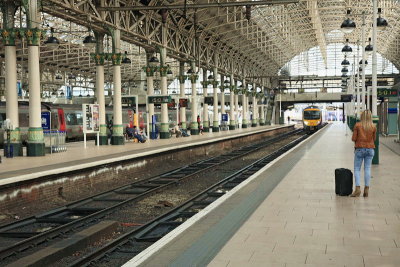 Manchester train station _MG_0025-11.jpg