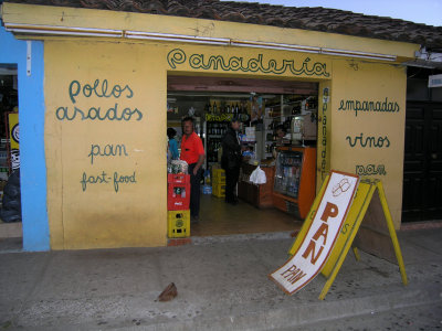 a well stocked general store in Curanipe