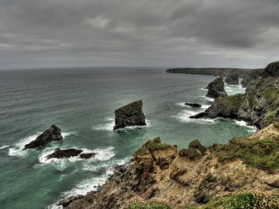 bedruthan steps (high tide)