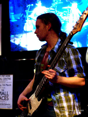 DISTRACTIONS gig at the Horns