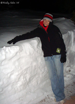Markai measuring the snow!