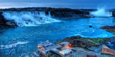 Pre-dawn at the mighty Niagara