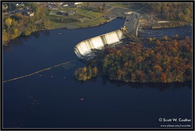 Fall color 2008 from the air - dam at Taylor's Falls, MN / St. Croix Falls, WI