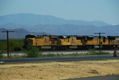 UNION PACIFIC PARALLELING  I-10