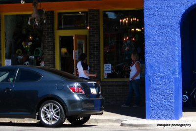 TUCSON'S 4TH  AVE.