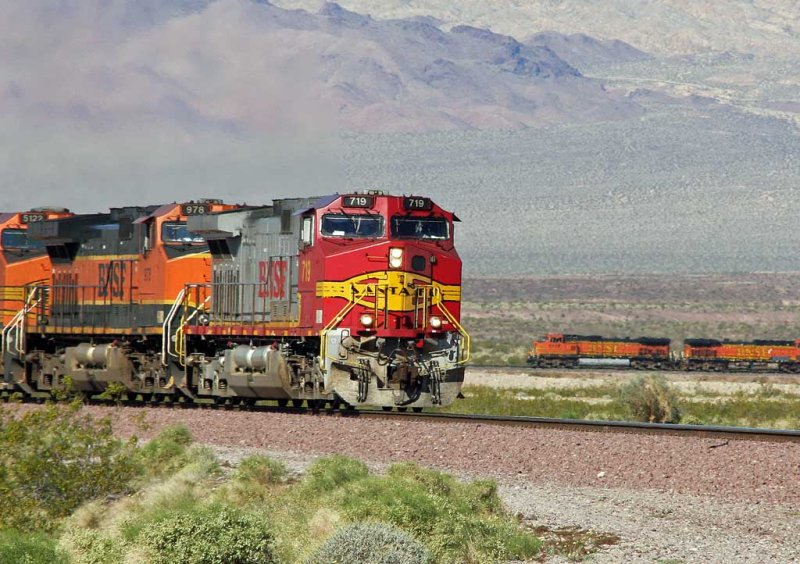 BNSF 719