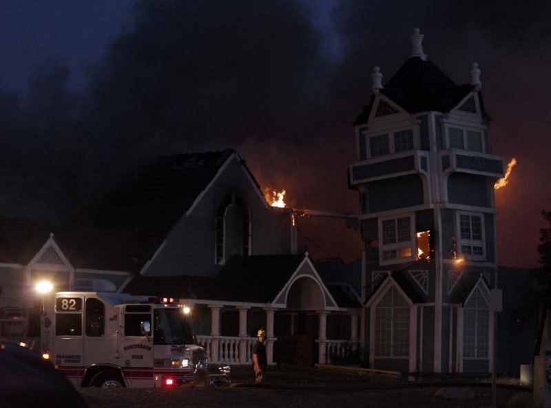 Engine 82 at Casino Fire