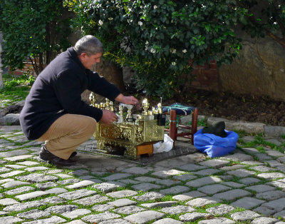 The shoeshine man