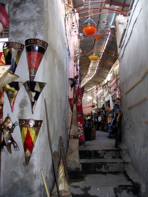 004 Marrakech bazaar.JPG