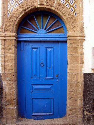 105 Essaouira - Blue door.JPG