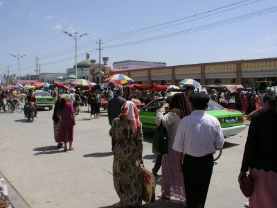 Street scene - Kashgar Sunday Bazaar