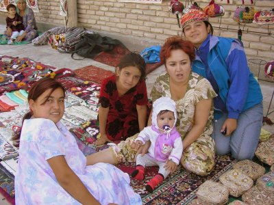 Bukhara - Caravansary bazaar family