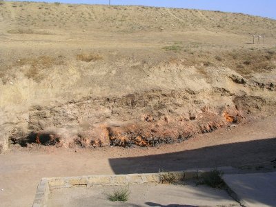 Azerbiajan - place where flames come out of ground, due to natural gas