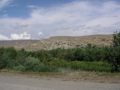 Western Georgia - Uplistsikhe cave town - far view