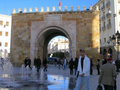 Tunis - Arch at Place de la Victoire