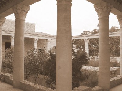 El Djem - very well preserved Roman villa (sepia)