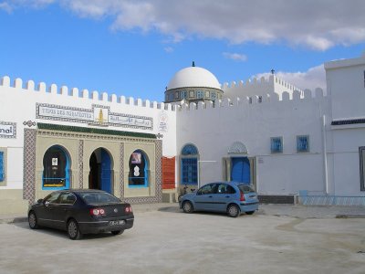 Kairouan  - Tapis Aghlabites shop, exterior