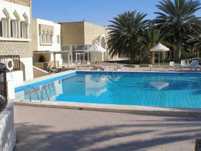 Tozeur - the beautiful Ras El Ain Hotel pool